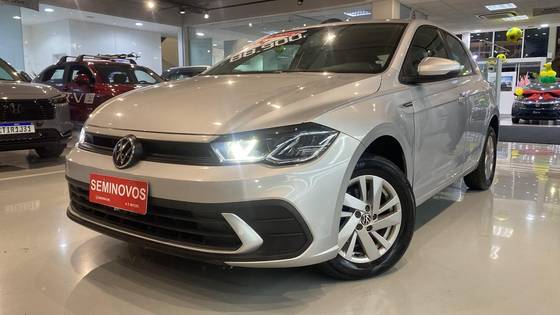 VOLKSWAGEN POLO 1.0 170 TSI COMFORTLINE AUTOMÁTICO VOLKSWAGEN POLO 1.0 170 TSI COMFORTLINE AUTOMÁTICO
